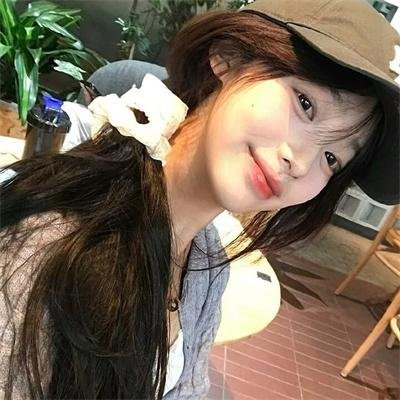 蛮荒时代，我被高冷兽王娇宠了